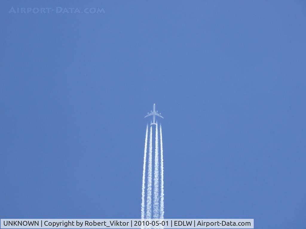 UNKNOWN, Contrails Various C/N Unknown, Unknown Overflight of DTM. Dortmund Airport. 01/05/2010.