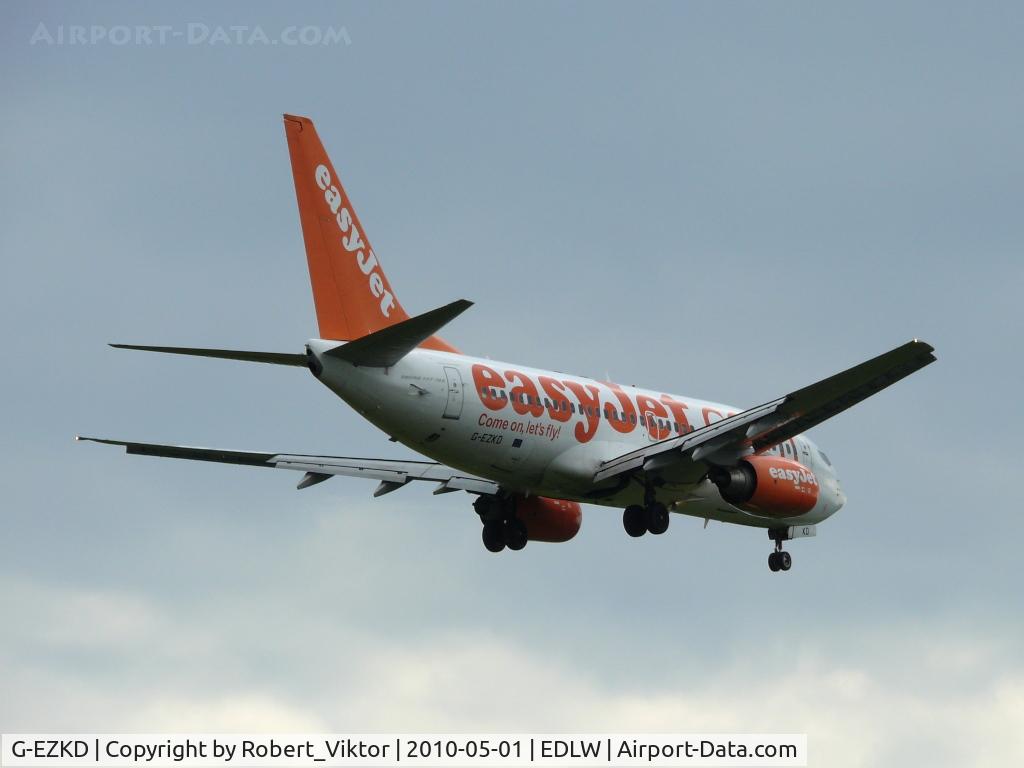 G-EZKD, 2004 Boeing 737-73V C/N 32425, EasyJet; Boeing 737-73V
