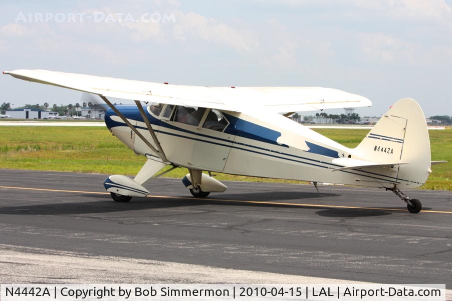 N4442A, 1956 Piper PA-22-150 Tri-Pacer C/N 22-3772, Departing Lakeland, FL during Sun N Fun 2010