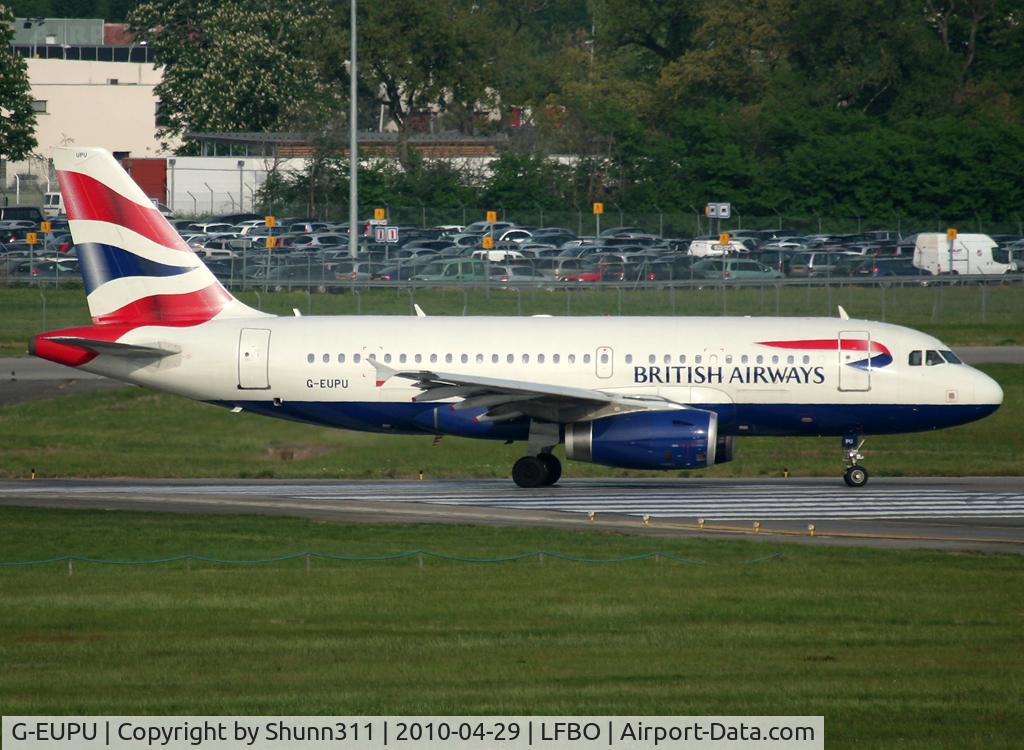 G-EUPU, 2000 Airbus A319-131 C/N 1384, Liningup rwy 14L for departure...