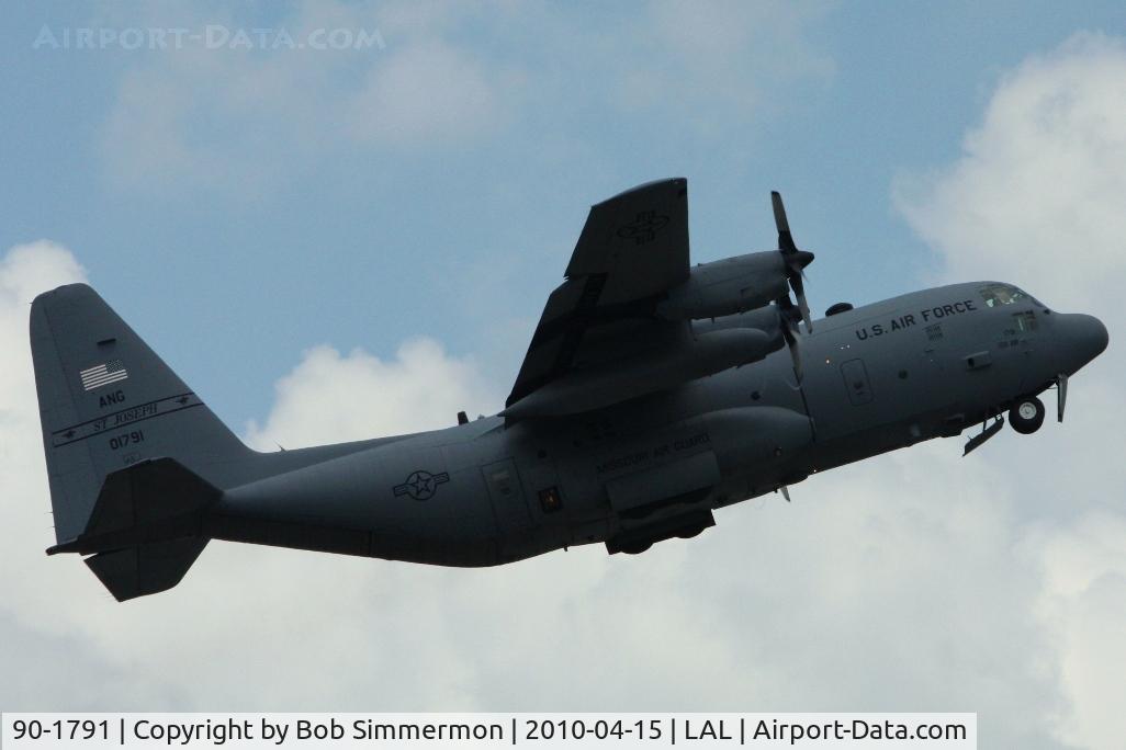90-1791, 1990 Lockheed C-130H Hercules C/N 382-5242, Departing Lakeland, FL during Sun N Fun 2010