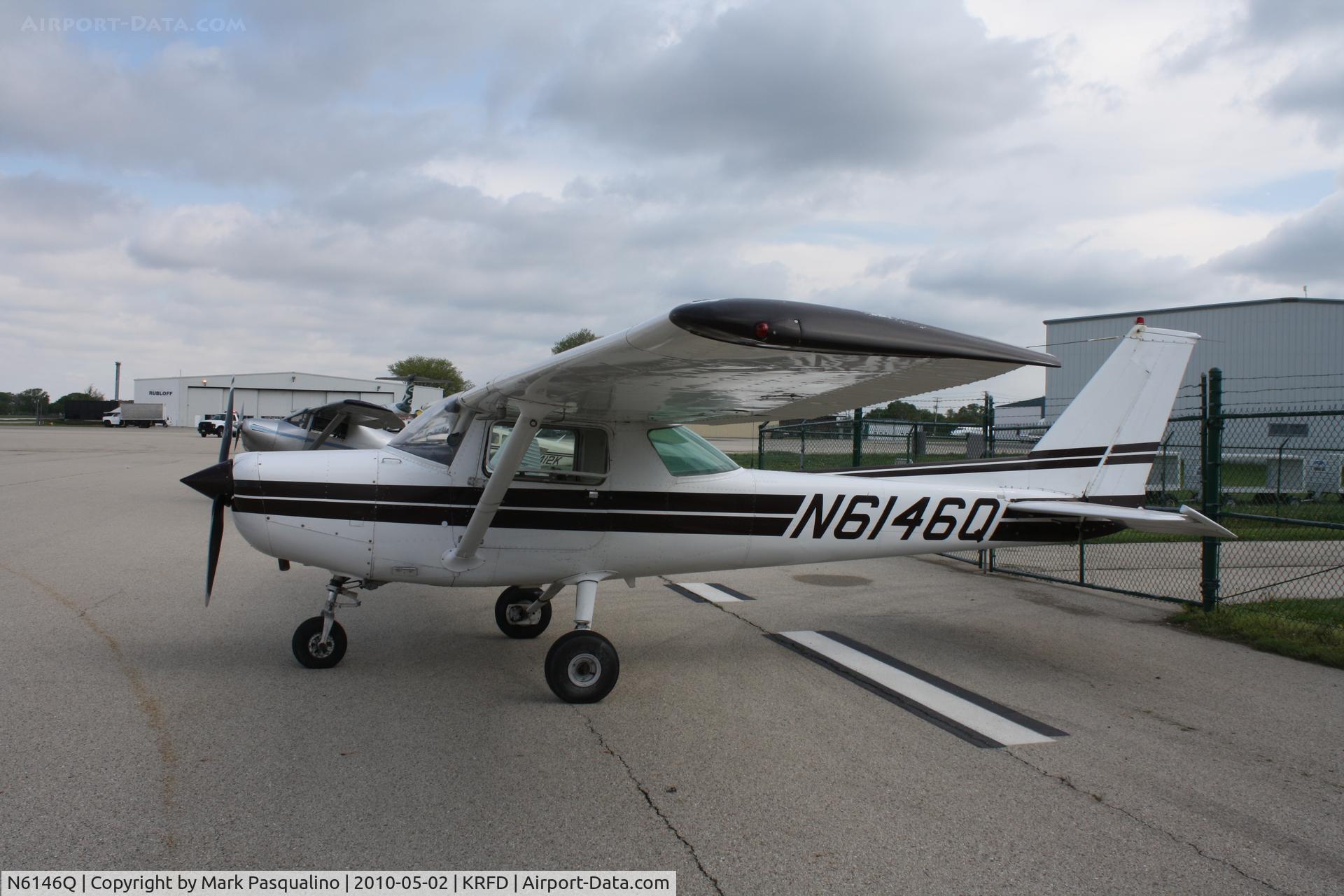 N6146Q, 1981 Cessna 152 C/N 15285169, Cessna 152
