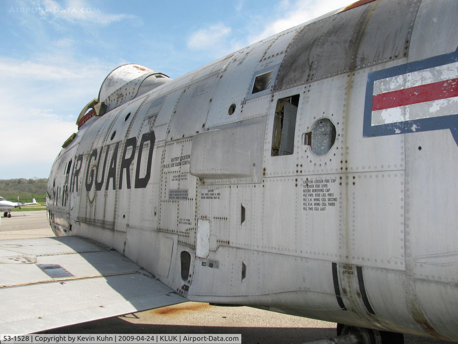 53-1528, 1953 North American F-86H Sabre C/N 203-300, Sabre Hog 300 as she now sits at Lunken. Thanks to the Airport Director for taking me out to see her.