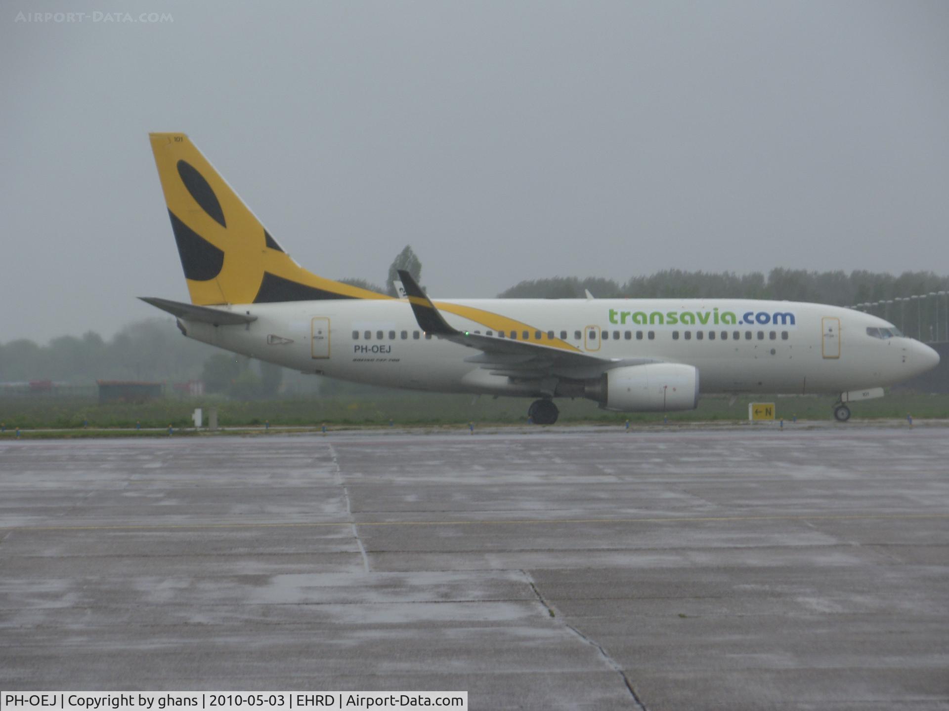 PH-OEJ, 2005 Boeing 737-7BD C/N 33920, On lease from Enerjet for the summerseason. (C-GOEJ)
