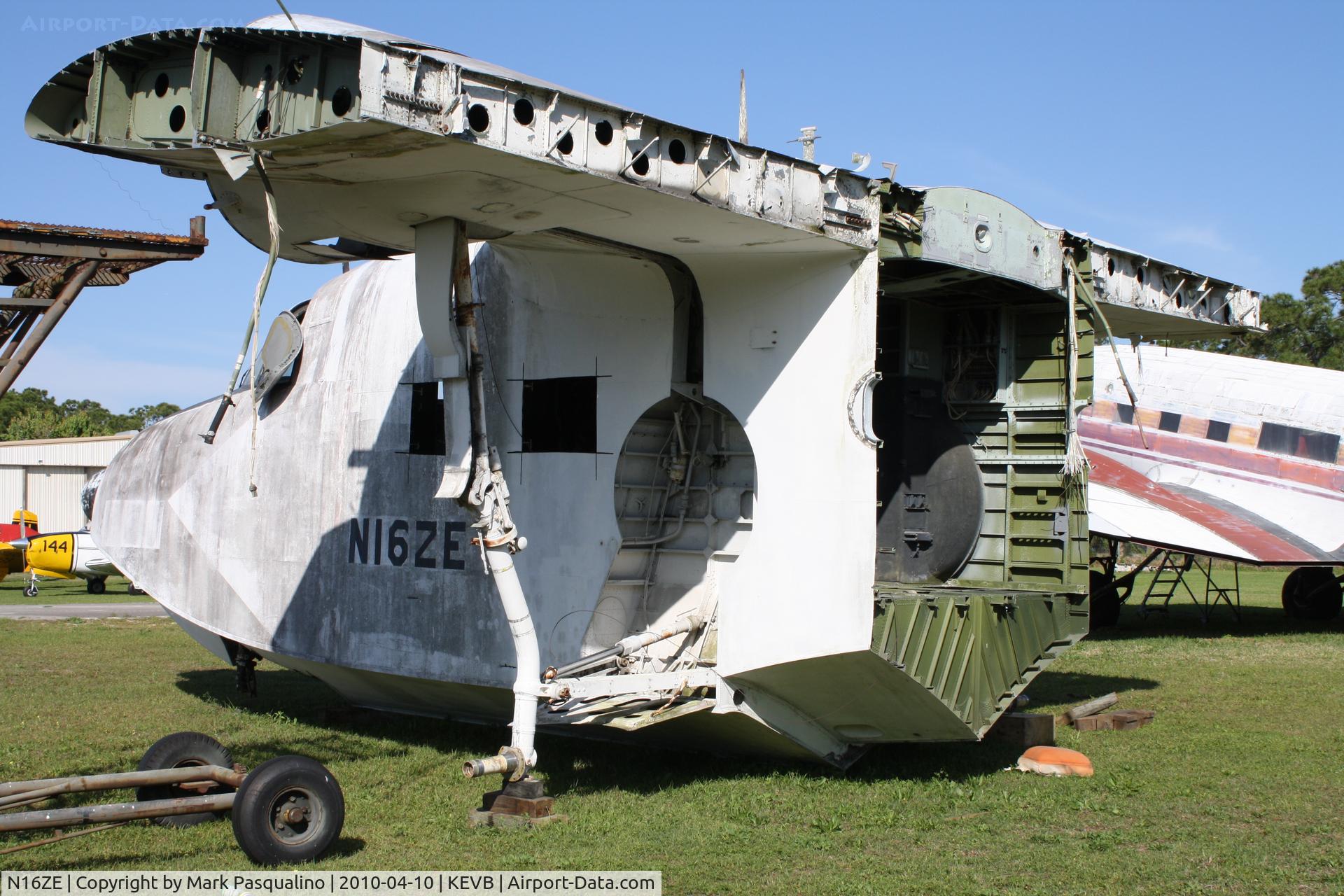 N16ZE, Grumman HU-16E Albatross C/N 2124, Grumman HU-16E