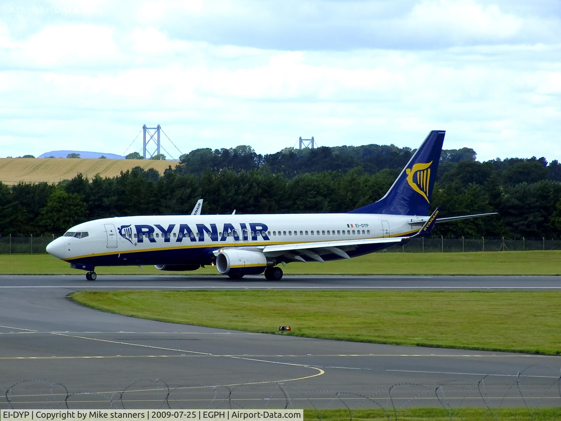 EI-DYP, 2008 Boeing 737-8AS C/N 37515, Ryanair B737 Arrives on runway 24 at EDI