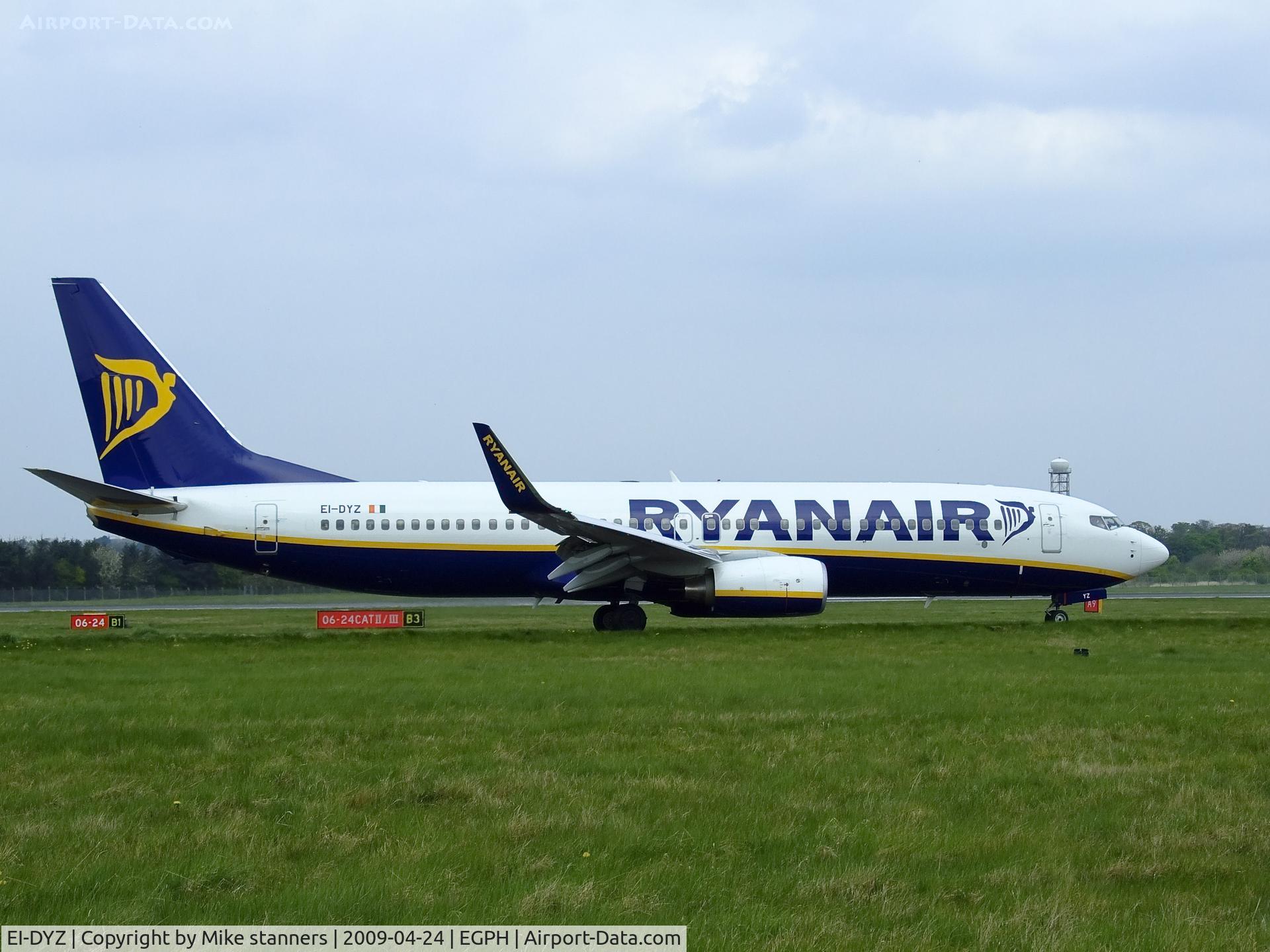 EI-DYZ, 2008 Boeing 737-8AS C/N 37518, 