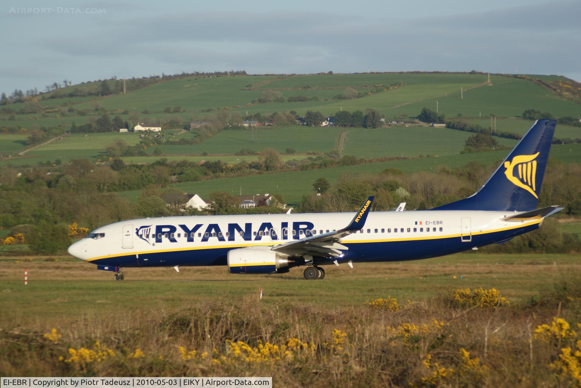 EI-EBR, 2009 Boeing 737-8AS C/N 37530, In Kerry Airport