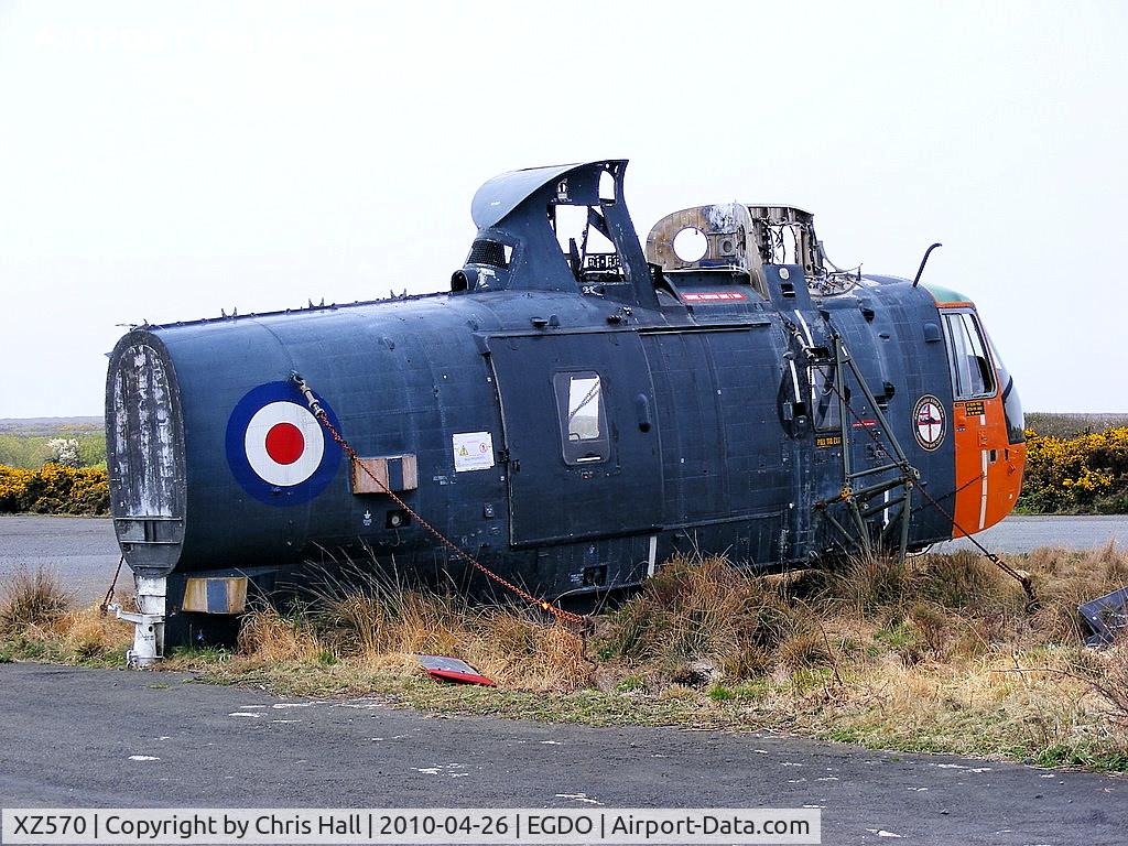 XZ570, 1976 Westland Sea King HAS.5 C/N WA838, Westland Sea King HAS5 at the Royal Naval School of Fire Fighting, Predannack Airfield, Cornwall