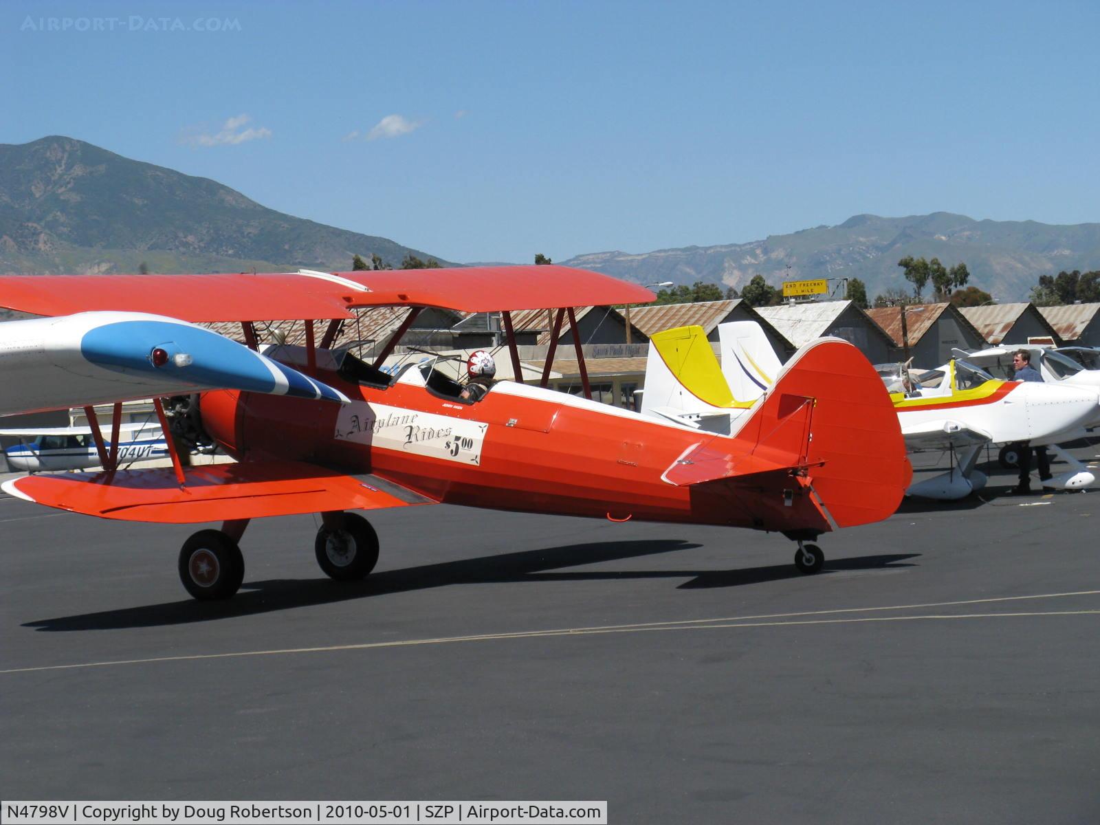 N4798V, 1943 Boeing E75 C/N 75-5086, 1943 Boeing Stearman E75, Jacobs R755B 275 Hp, taxi