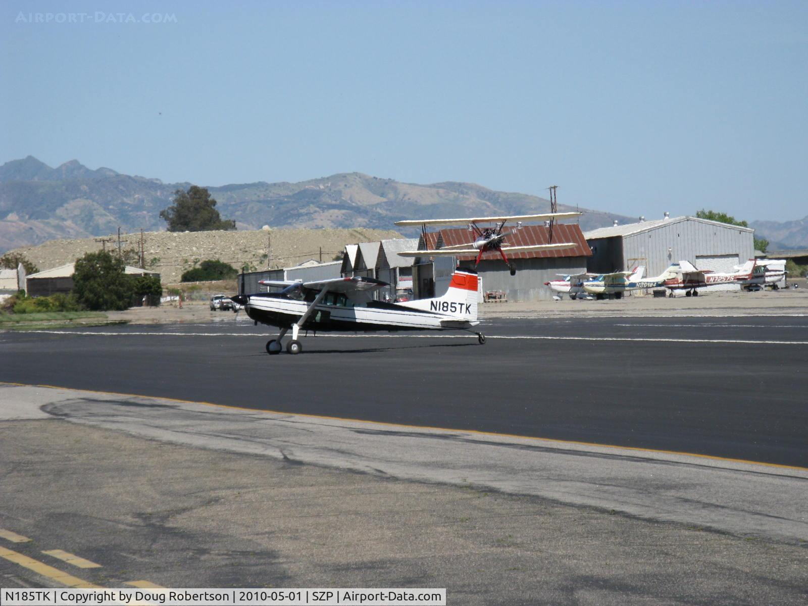 N185TK, 1981 Cessna A185F Skywagon 185 C/N 18504366, 1981 Cessna A185F SKYWAGON II, Continental IO-520-D 300 Hp, taxi off Rwy 22