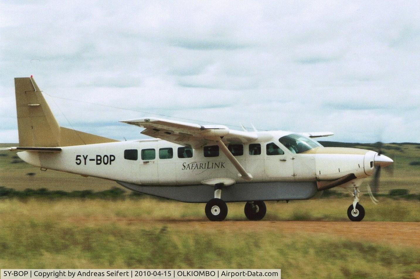 5Y-BOP, 1997 Cessna 208B Grand Caravan C/N 208B0642, Olkiombo Airfield(Kenya)15.4.2010