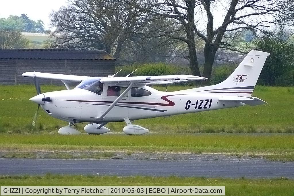 G-IZZI, 2001 Cessna T182T Turbo Skylane C/N T18208100, 2001 Cessna CESSNA T182T at Wolverhampton on 2010 Wings and Wheels Day