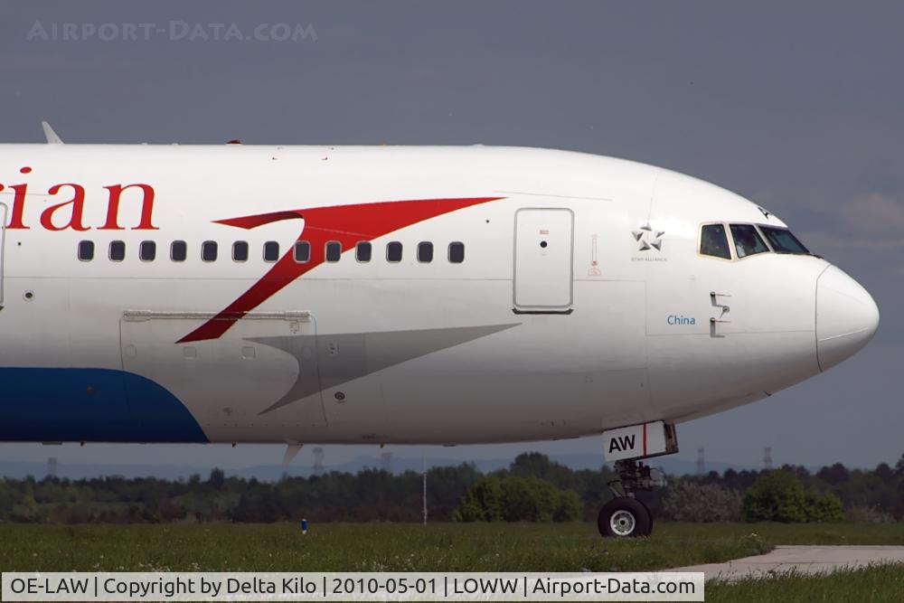 OE-LAW, 1992 Boeing 767-3Z9/ER C/N 26417, AUSTRIAN AIRLINES