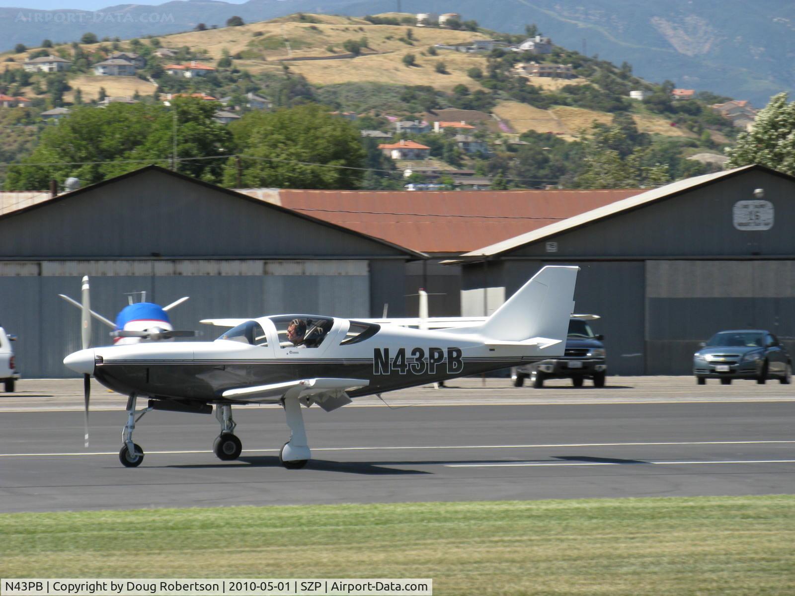 N43PB, 2001 Stoddard-Hamilton Glasair III C/N 3306, 2001 Broen GLASAIR III, Lycoming O-540 250 Hp, landing roll Rwy 22