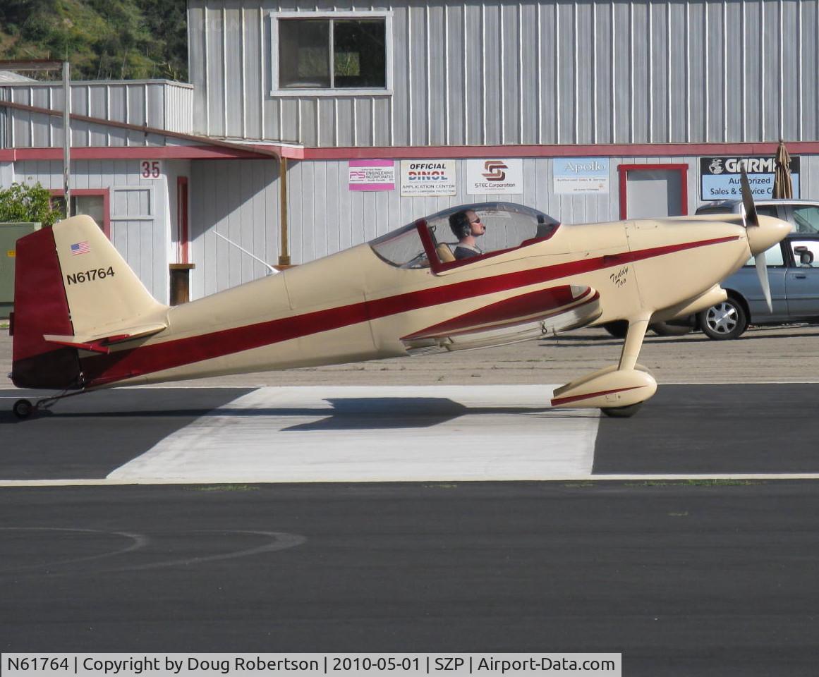 N61764, 1994 Vans RV-6 C/N 1 (N61764), 1994 Darby VAN's RV-6, Lycoming O-320, takeoff roll Rwy 22