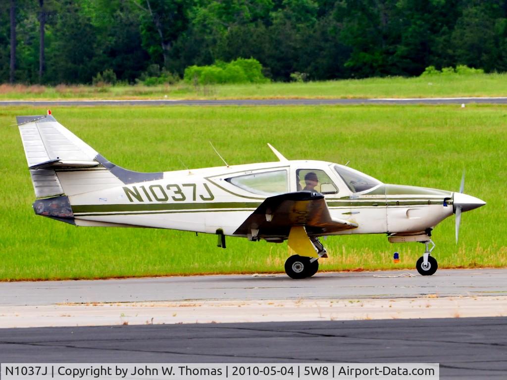 N1037J, 1973 Aero Commander 112 C/N 37, Just serviced and ready to go...
