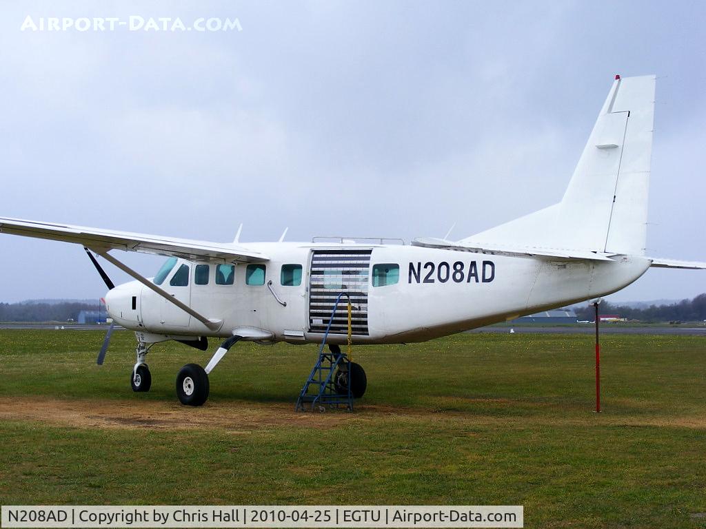 N208AD, 1997 Cessna 208B Grand Caravan C/N 208B0637, Used by the parachuting club at Dunkeswell Aerodrome
