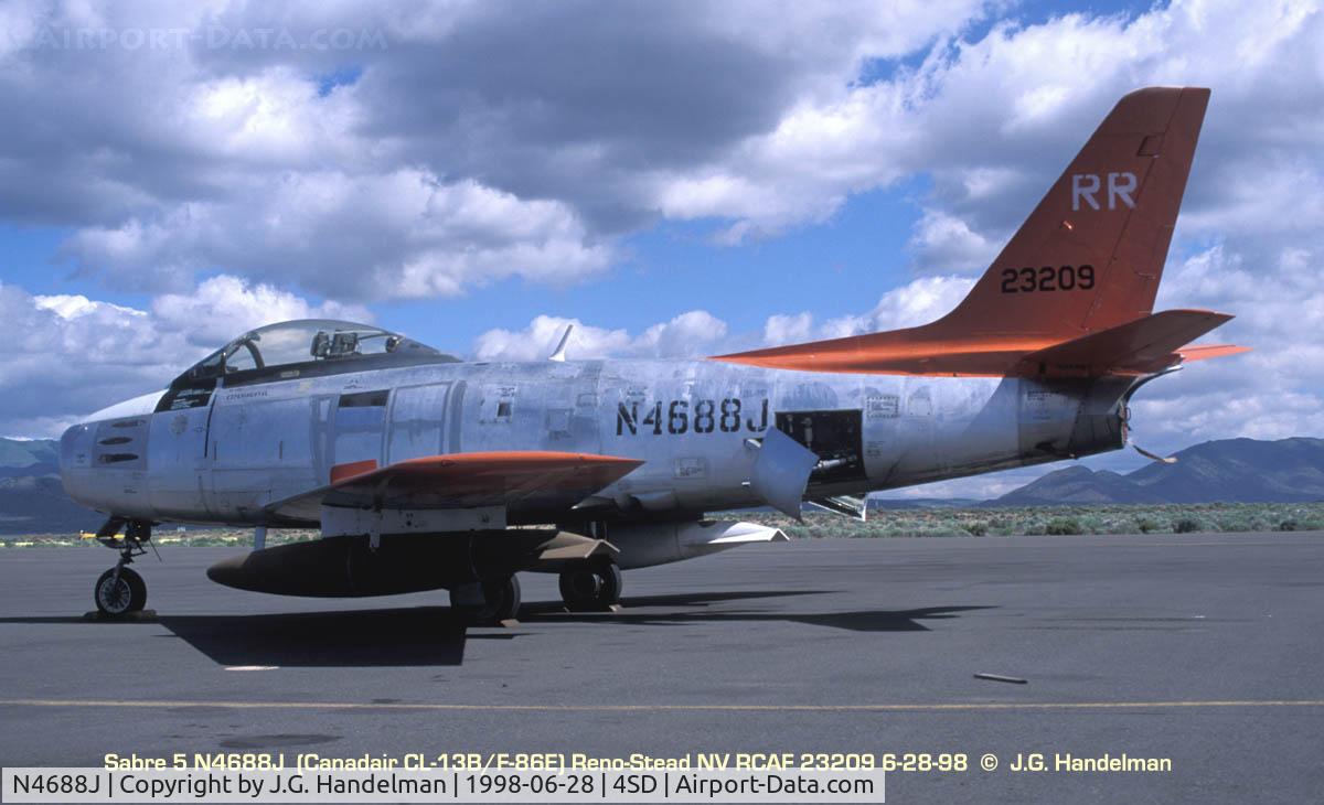 N4688J, Canadair F-86 MK.5 Sabre C/N 999, at Reno Stead