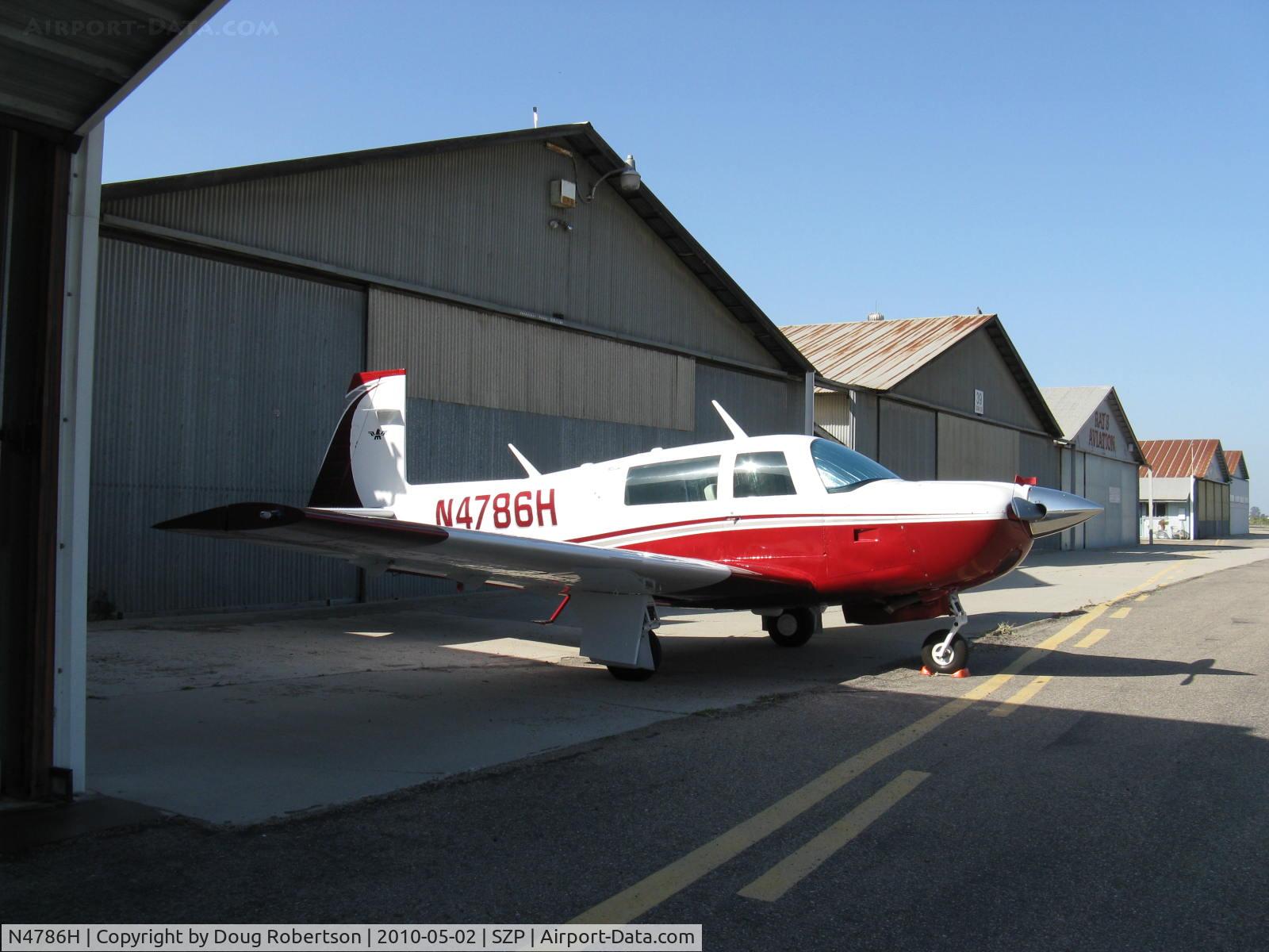 N4786H, 1979 Mooney M20J 201 C/N 24-0876, 1979 Mooney M20J 201, Lycoming IO-360 A&C 200 Hp, stunning new paint design and finish. Thank you, Chuck!