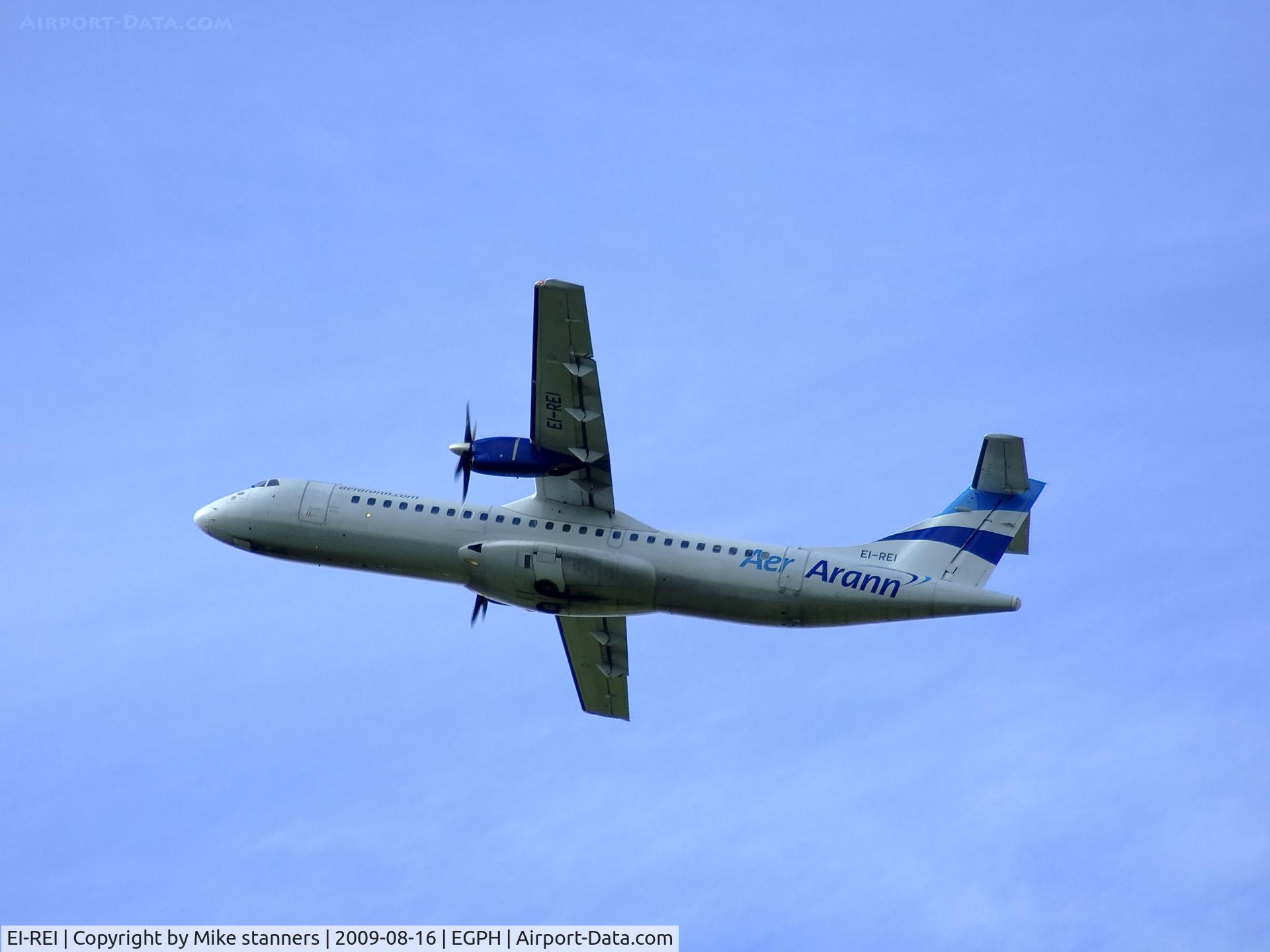 EI-REI, 1991 ATR 72-201 C/N 267, Aer arann ATR-72 Departing runway 24