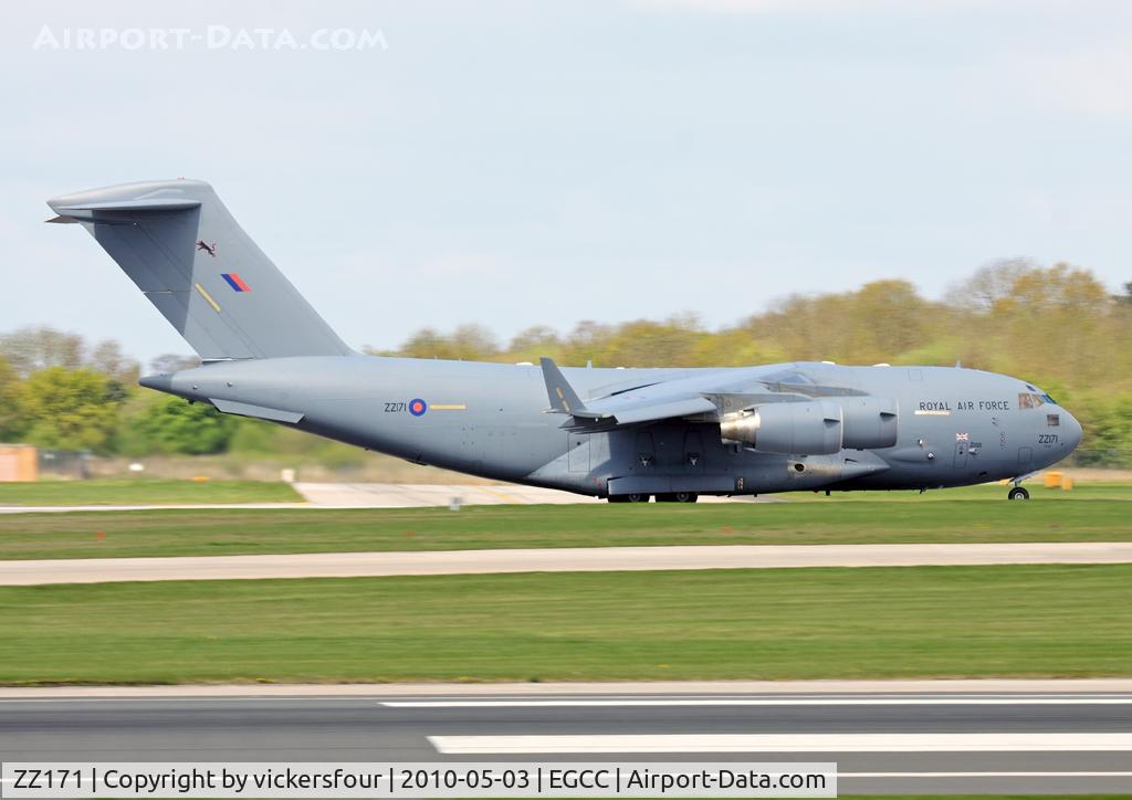 ZZ171, 2000 Boeing C-17A Globemaster III C/N F-007, Royal Air Force. Operated by 99 Squadron.