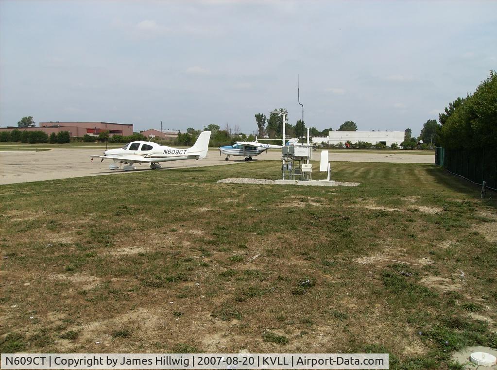 N609CT, 2006 Cirrus SR20 C/N 1721, At Troy - Oakland Airport