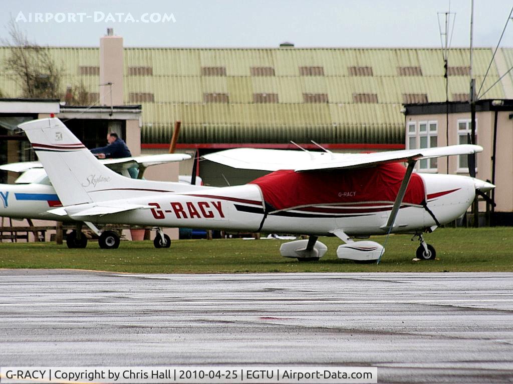 G-RACY, 1999 Cessna 182S Skylane C/N 18280588, Privately owned