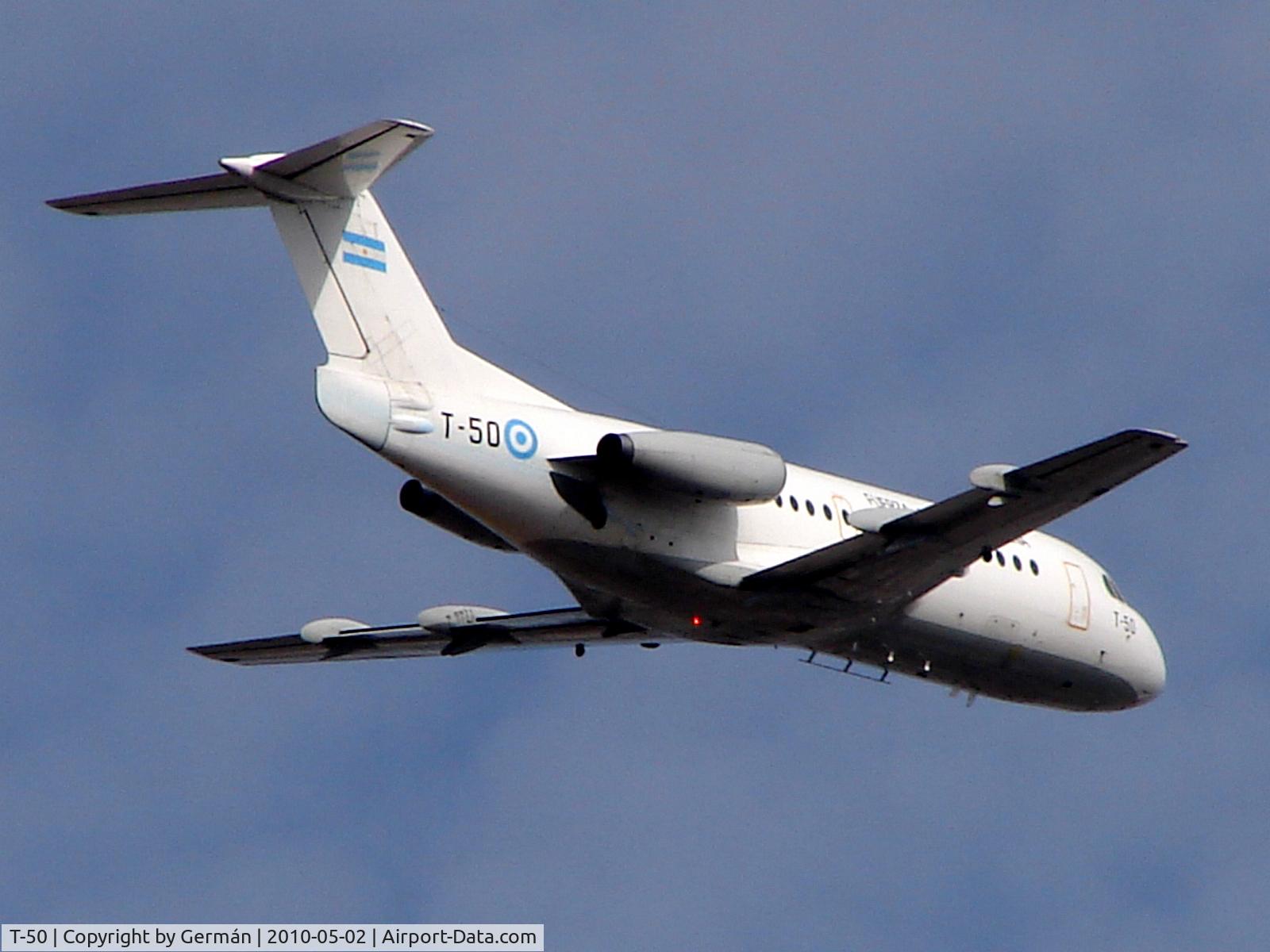 T-50, 1983 Fokker F.28-4000 Fellowship C/N 11203, In fligth over El Palomar