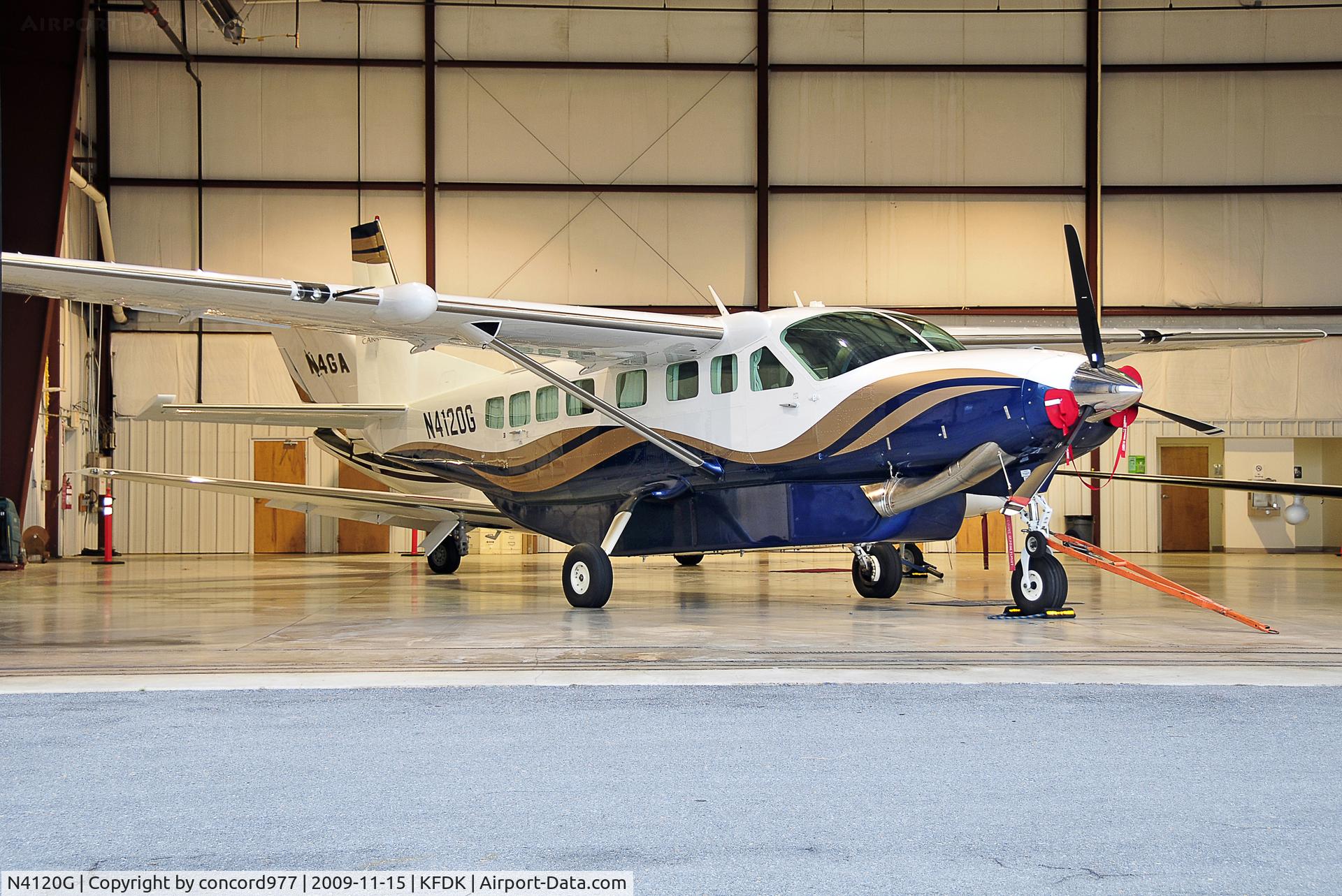 N4120G, 2008 Cessna 208B Grand Caravan C/N 208B2028, Seen at KFDK on 11/15/2009.