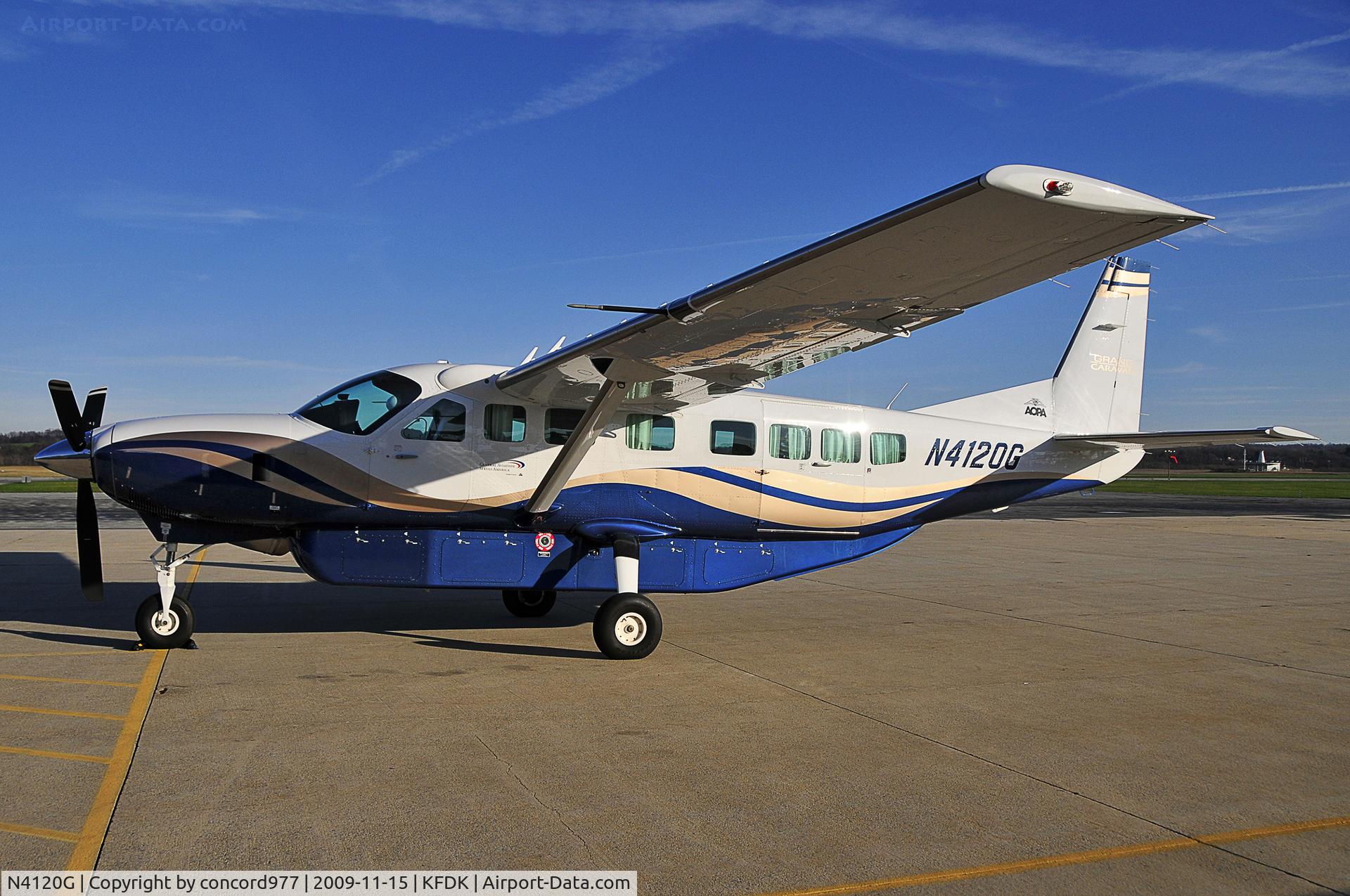 N4120G, 2008 Cessna 208B Grand Caravan C/N 208B2028, Seen at KFDK on 11/15/2009.