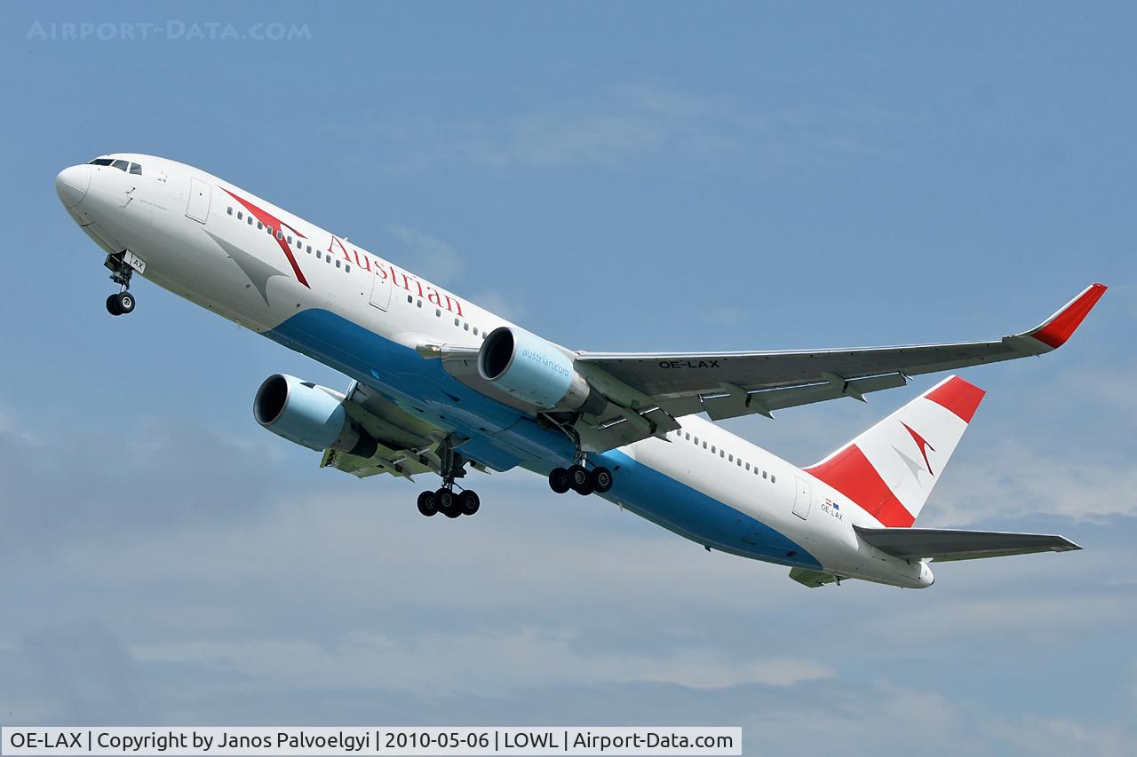 OE-LAX, 1992 Boeing 767-3Z9/ER C/N 27095, Austrain Airlines Boeing B767-3Z9/ER departure to VIE