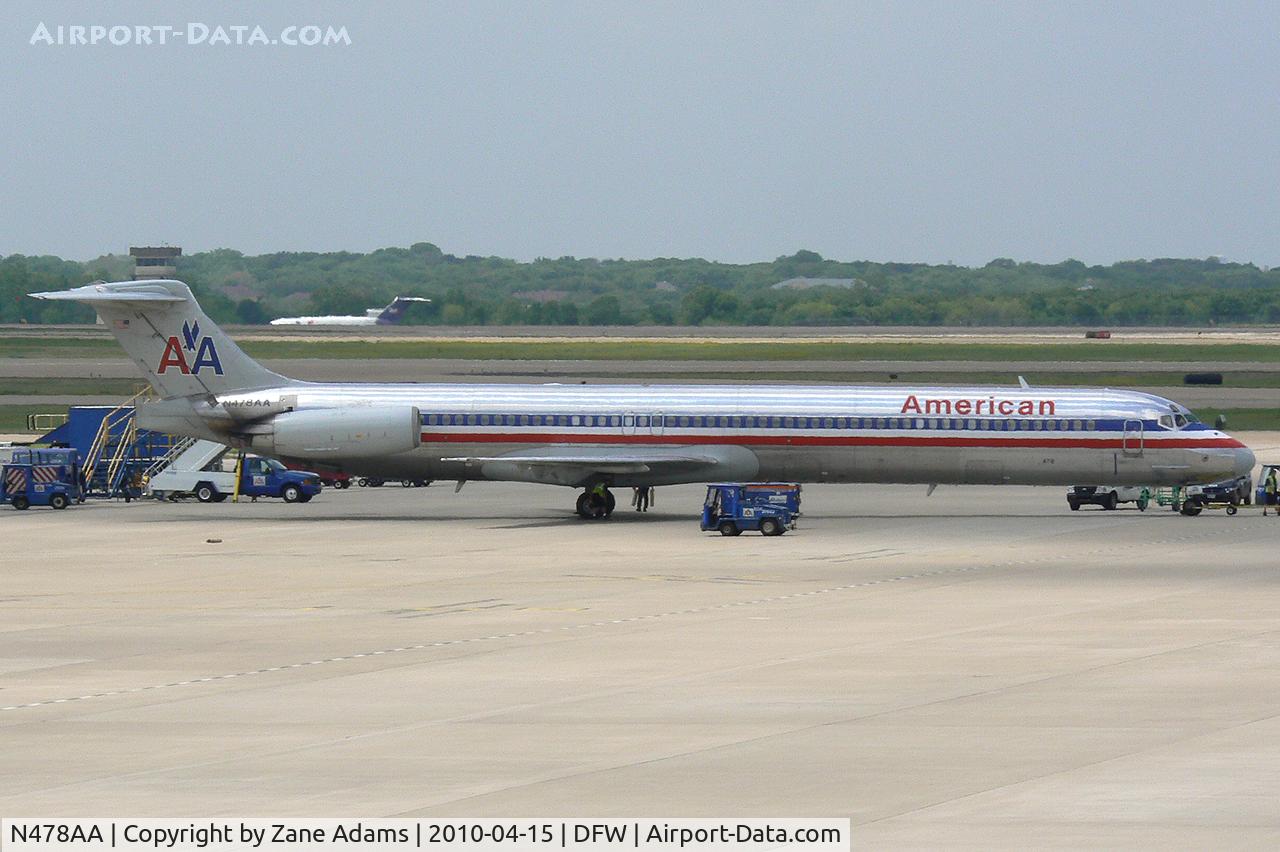 N478AA, 1988 McDonnell Douglas MD-82 (DC-9-82) C/N 49653, American Airlines at DFW