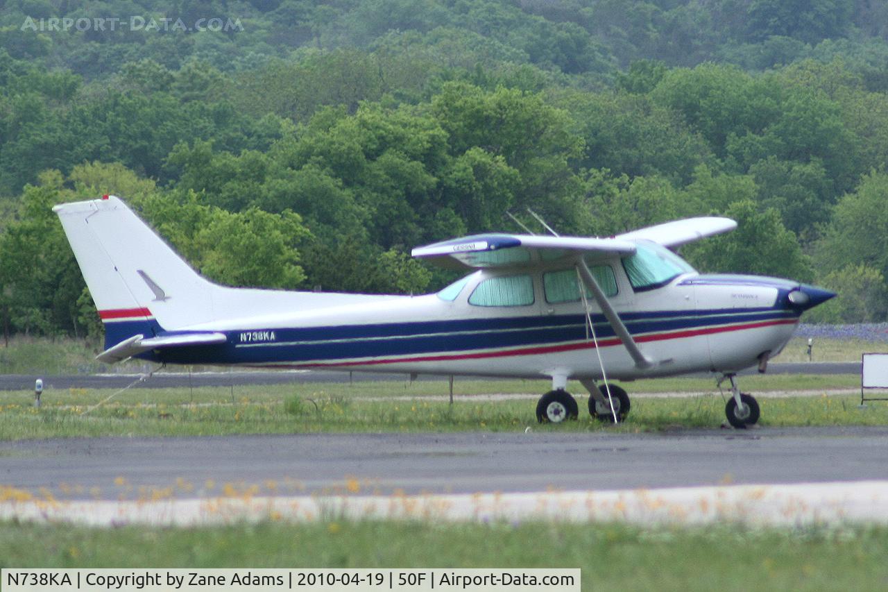 N738KA, 1977 Cessna 172N C/N 17270027, At Bourland Field