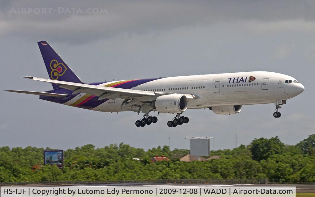 HS-TJF, 1997 Boeing 777-2D7 C/N 27731, Thai Air