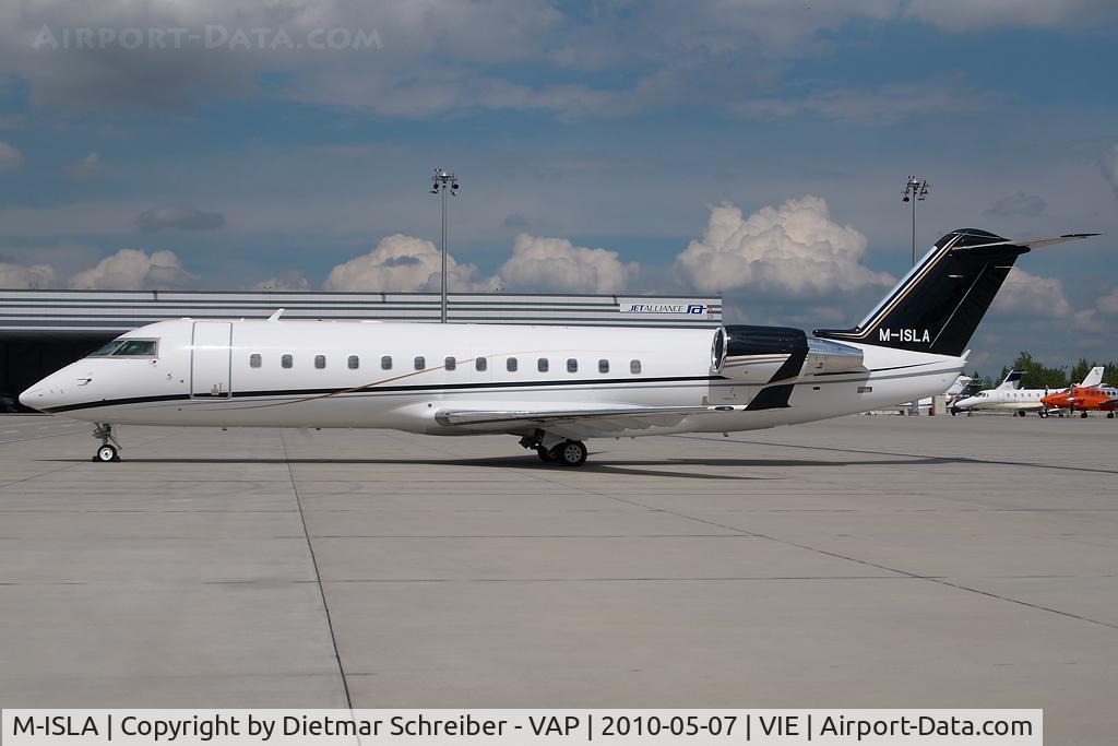 M-ISLA, 2007 Bombardier Challenger 850 (CL-600-2B19) C/N 8080, Regionaljet