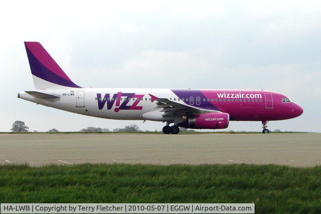 HA-LWB, 2010 Airbus A320-232 C/N 4246, Newish Wizz A320 at Luton