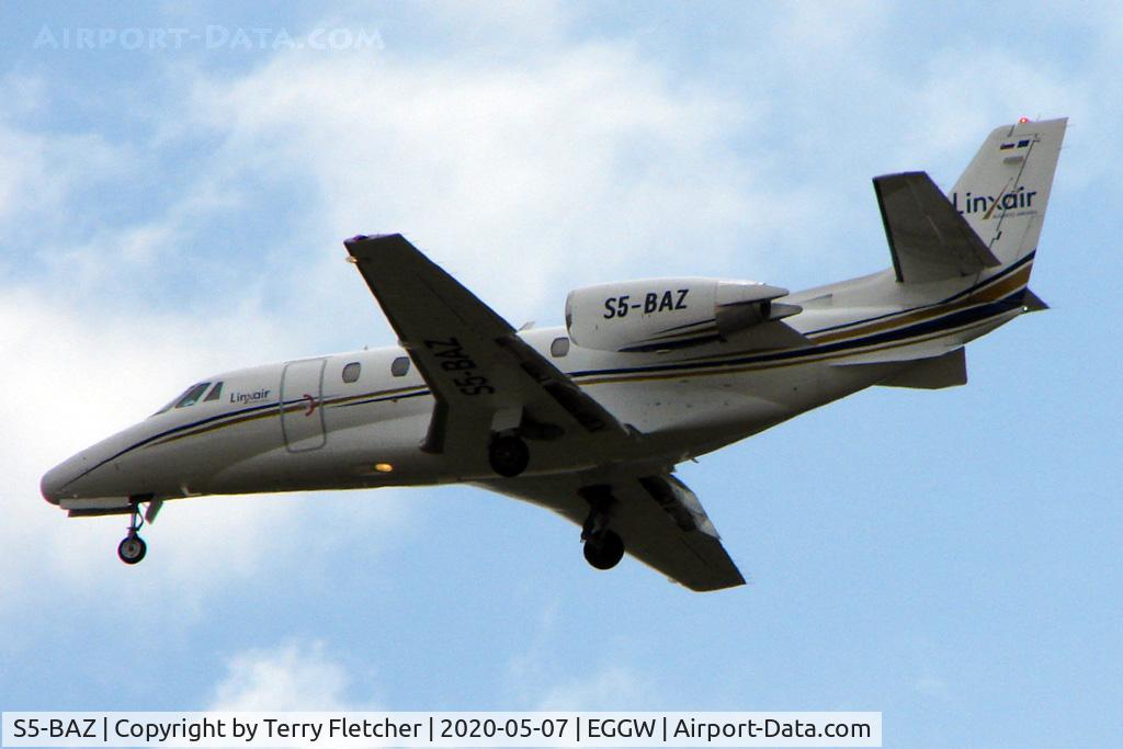 S5-BAZ, 2002 Cessna 560XL Citation Excel C/N 560-5236, Slovenia Citation Excel landing at Luton