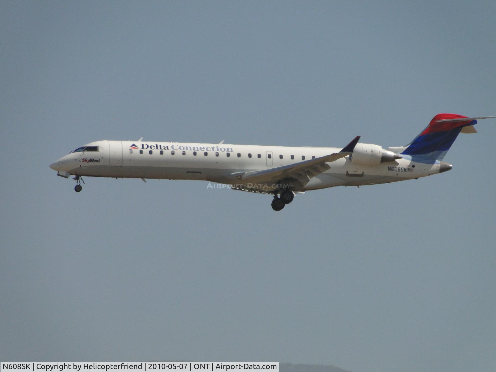 N608SK, 2006 Bombardier CRJ-700 (CL-600-2C10) Regional Jet C/N 10252, Sky West's Delta Airlines Connection on final to runway 26R
