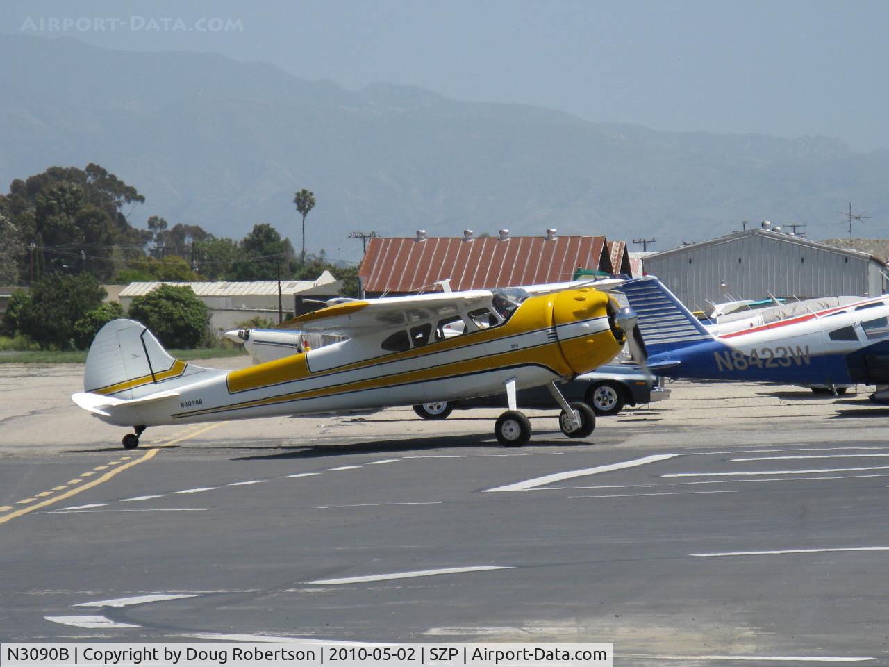 N3090B, 1952 Cessna 195B Businessliner C/N 7975, 1952 Cessna 195B Businessliner, taxi
