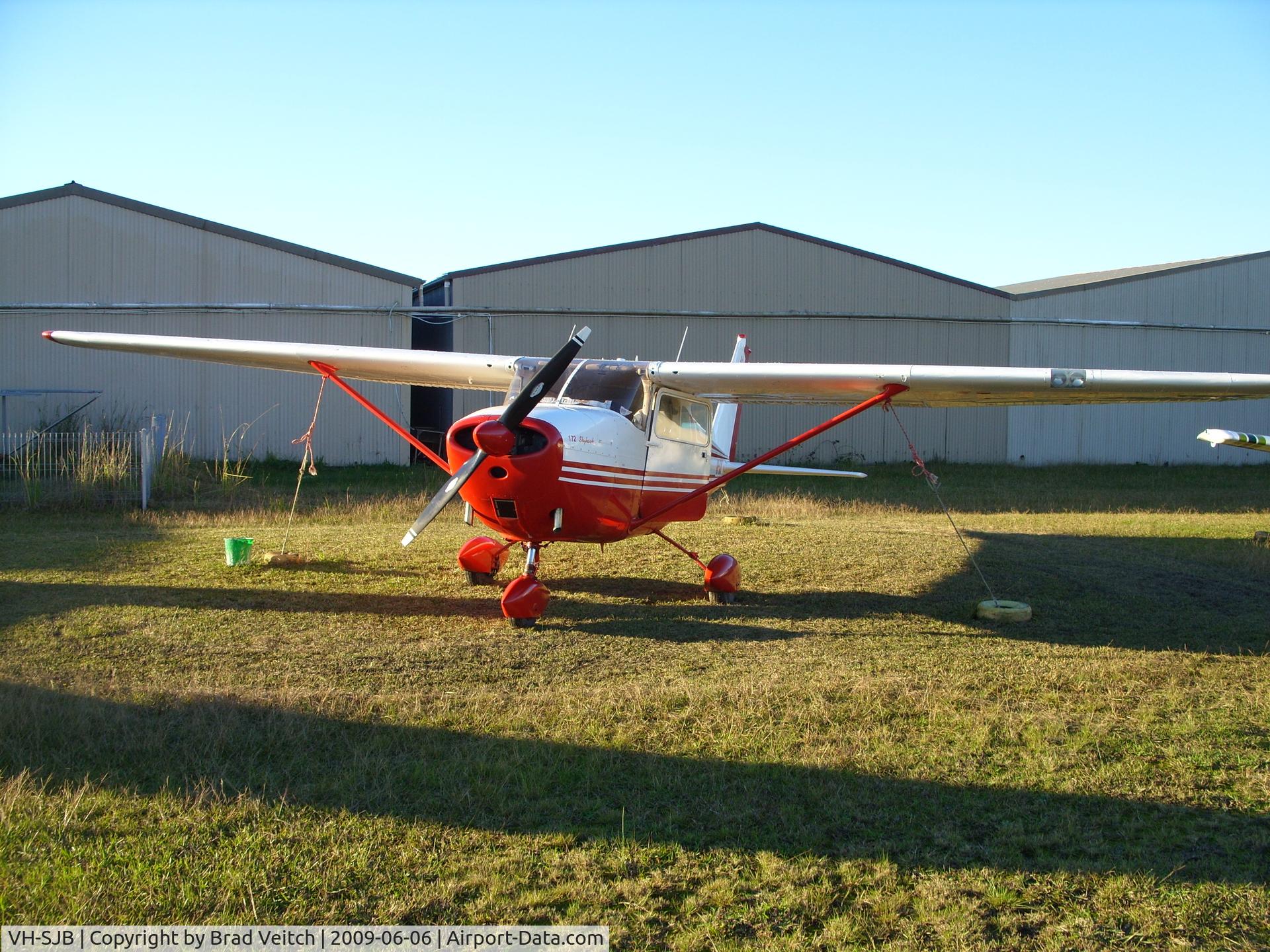 VH-SJB, 1960 Cessna 172B C/N 17248062, VH-SJB