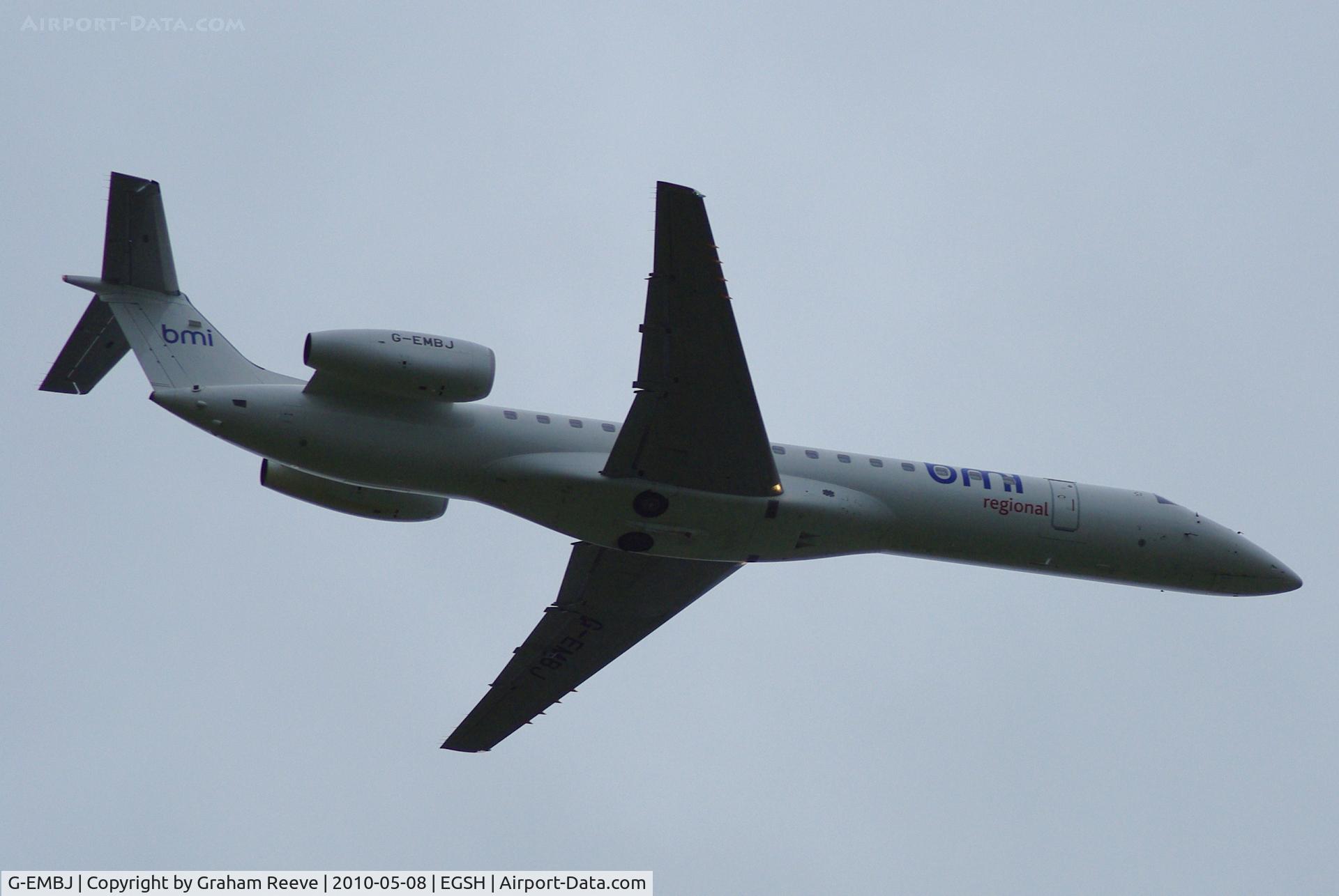 G-EMBJ, 1999 Embraer ERJ-145EU (EMB-145EU) C/N 145134, Departing Norwich.