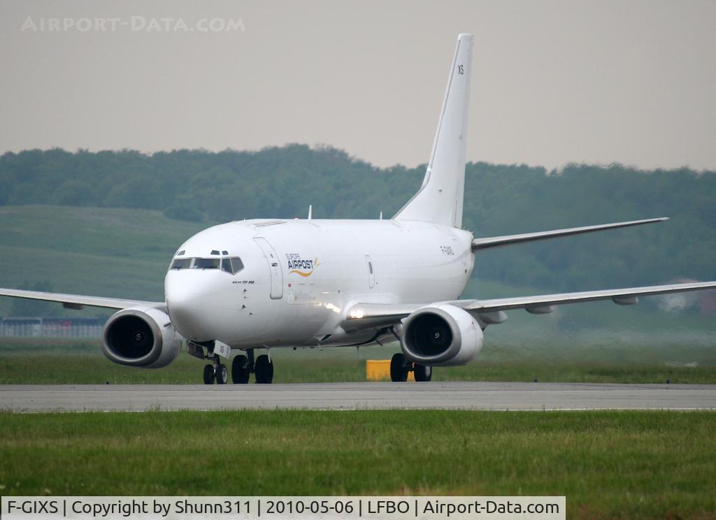 F-GIXS, 1994 Boeing 737-36QCF C/N 27347, Taxiing to the old terminal... Titles applied on the cargo door only on left side !