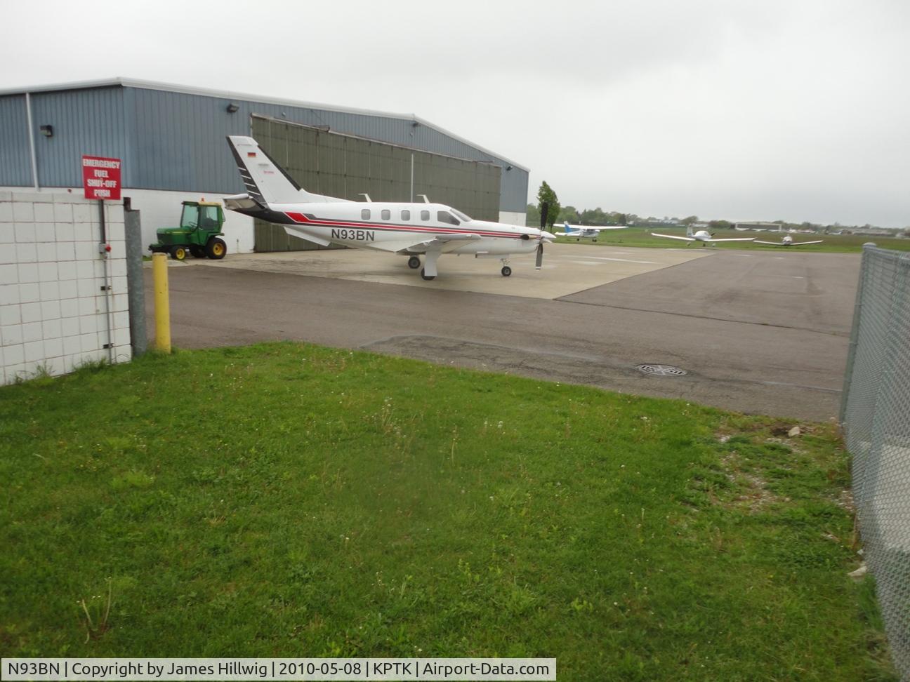 N93BN, 1992 Socata TBM-700 C/N 74, At KPTK On A Windy 08 May 10