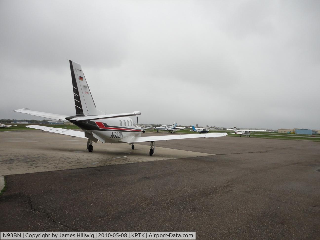 N93BN, 1992 Socata TBM-700 C/N 74, At KPTK On A Windy 08 May 10