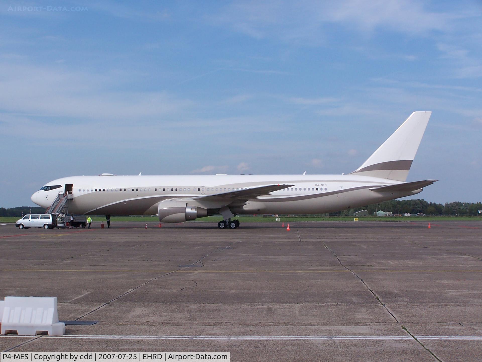 P4-MES, 2003 Boeing 767-33A C/N 33425, .
