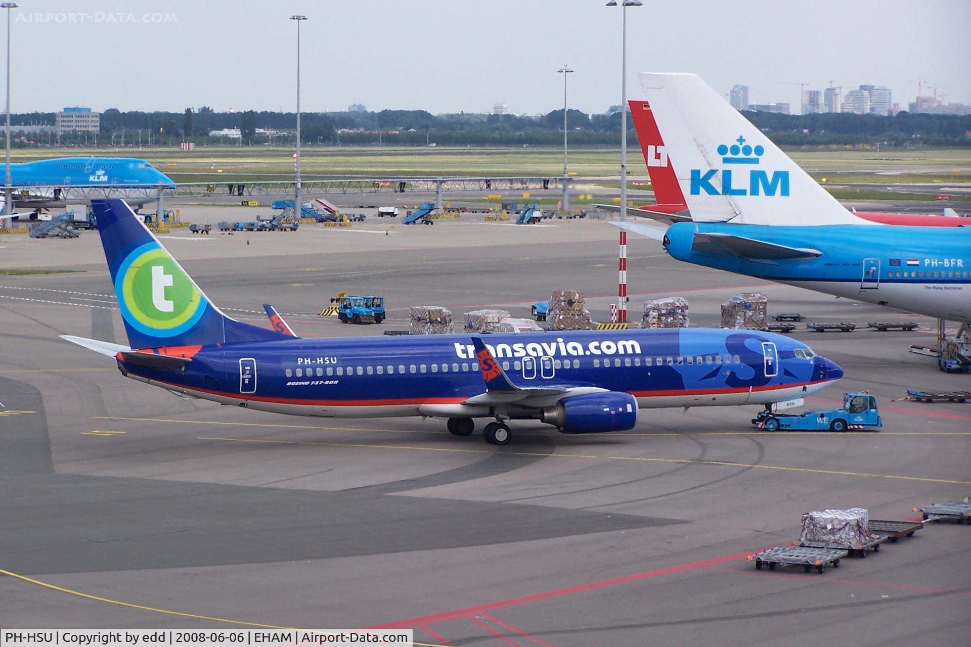 PH-HSU, 2005 Boeing 737-8BK C/N 33021, Leased from Suncountry for the summerseason 2008