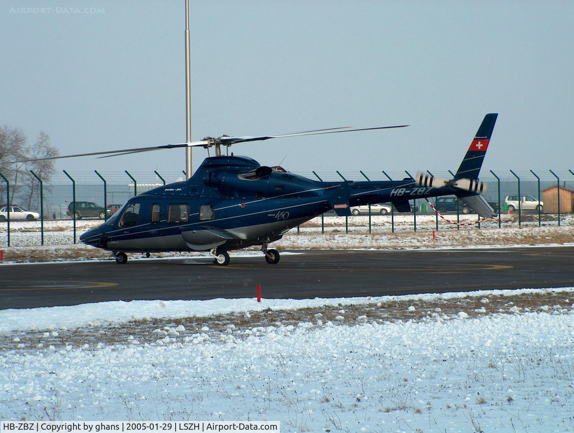 HB-ZBZ, 1999 Bell 430 C/N 49057, Landing at the helispot
