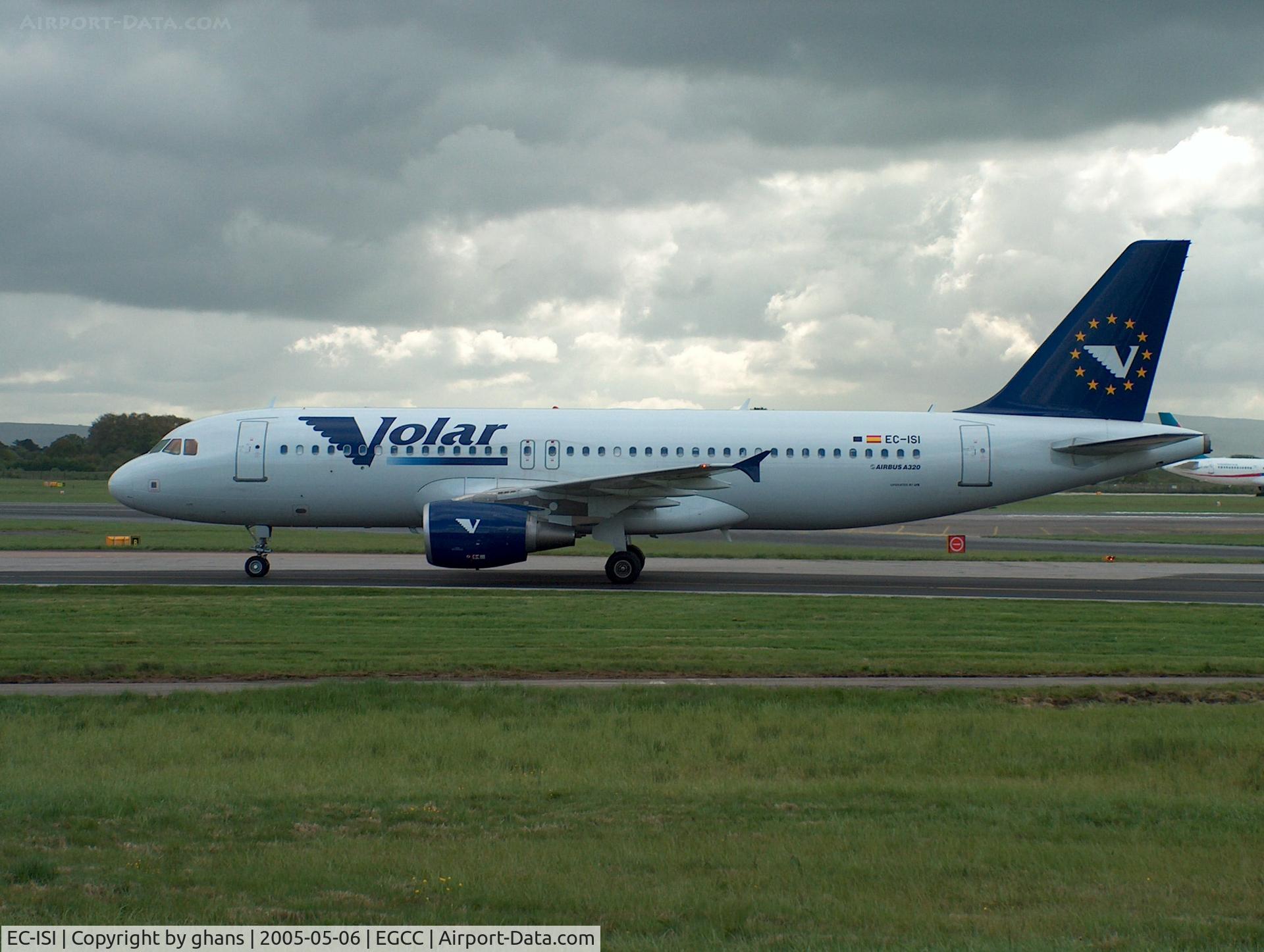 EC-ISI, 2003 Airbus A320-214 C/N 2123, Volar