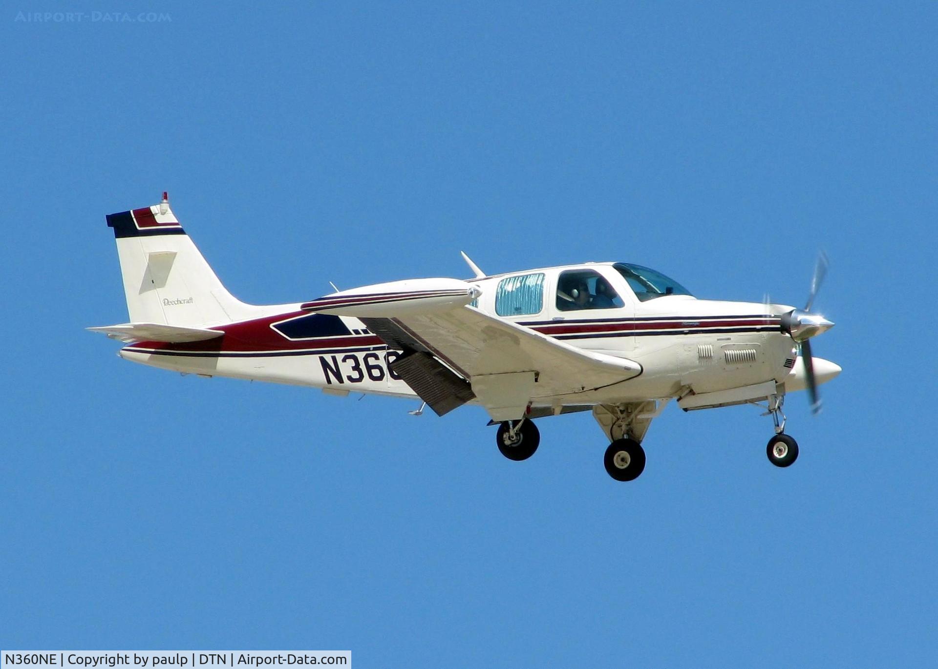 N360NE, 1980 Beech A36TC Bonanza 36 C/N EA-128, Landing at Downtown Shreveport.